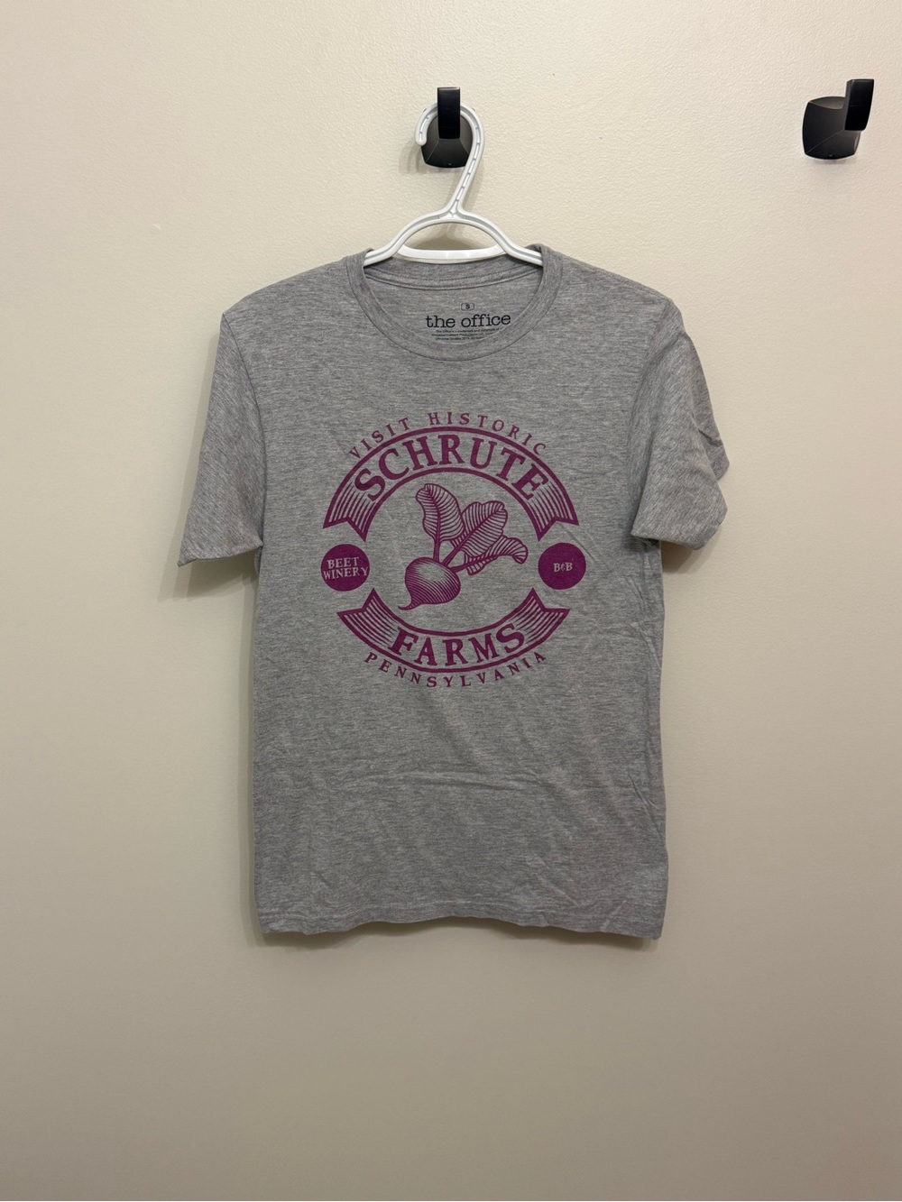 Schrute Farms Graphic Tee - Gray